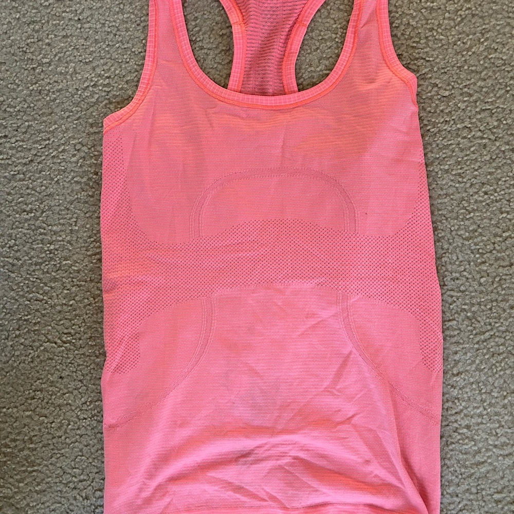 Size 4 swiftly tank